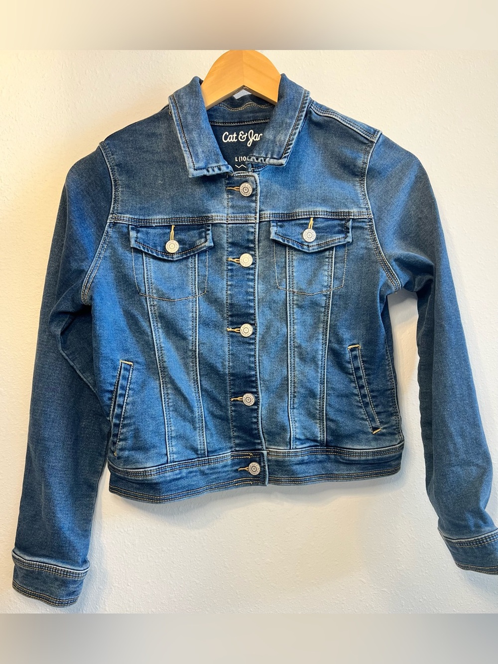 Cat & Jack Kids Blue Denim Jacket Size L 10/12 EUC